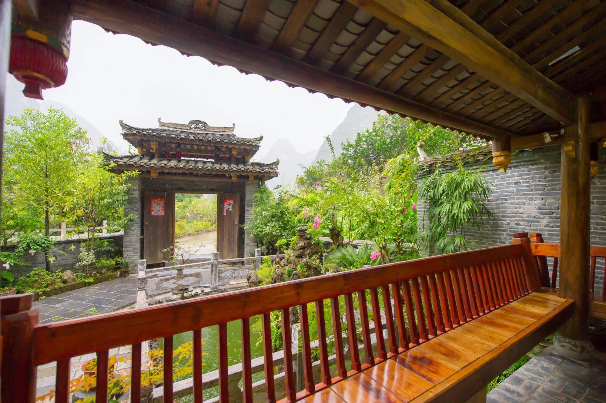 Yangshuo Scenic Mountain Retreat Hotel Exterior photo